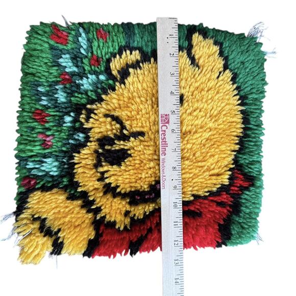 Winnie the Pooh Latch Hook VTG Square Rug Only Nursery Wall Hanging Disney READ - Picture 6 of 7